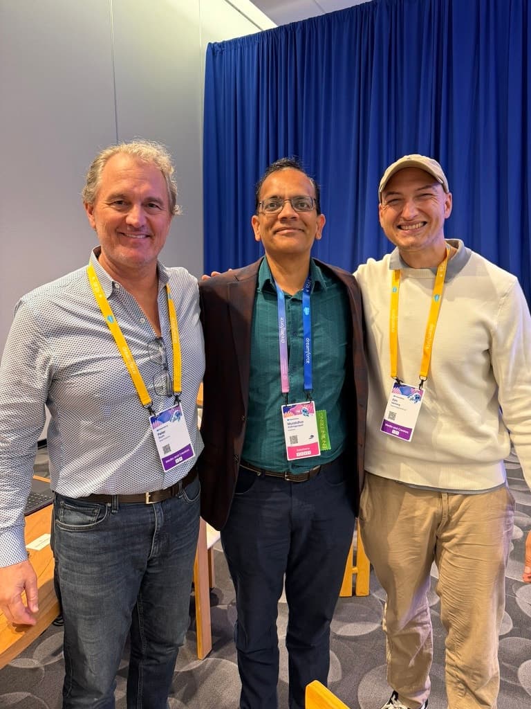 Kim Isenberg with Muralidhar Krishnaprasad and Peter, Co-founder Superintelligence